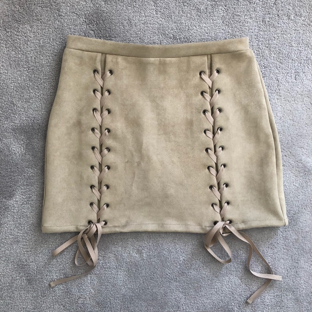 Taupe mini skirt